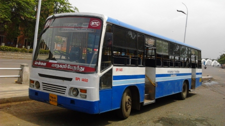 Hindistan’ın Chennai Kenti Otobüslerini Görme Engelliler için Uyarlayacak