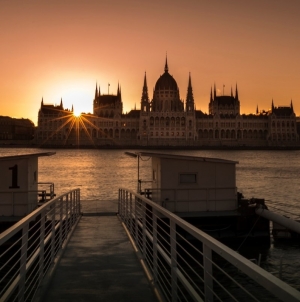 Budapeşte Güneş Enerjisi Dönüşümünü Haritalıyor